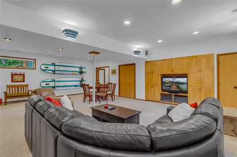 Living - 560 Foxfield Ln, Lancaster, VA 22503 photo 3 of 3
