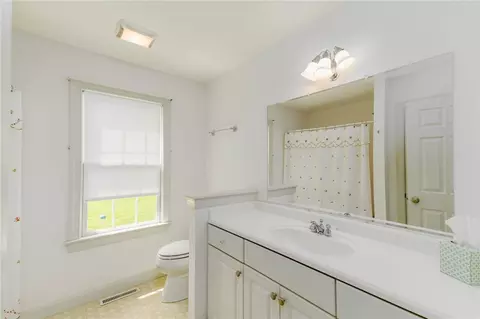 9477 Runninghorse Ln, Gloucester, VA 23061 photo 15