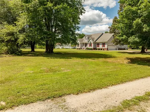 9477 Runninghorse Ln, Gloucester, VA 23061 photo 33