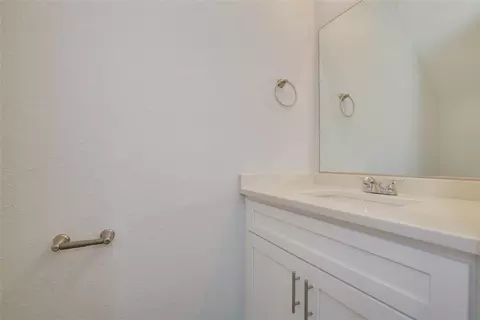 631 Vaughan Ave, Hampton, VA 23661 photo 17