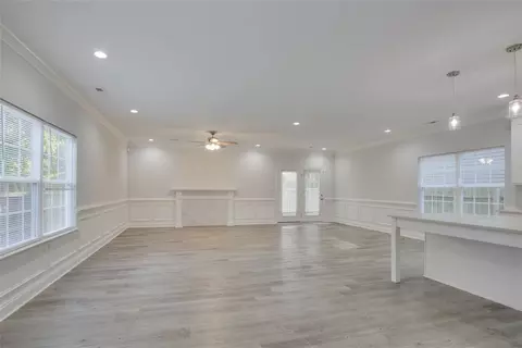 631 Vaughan Ave, Hampton, VA 23661 photo 6