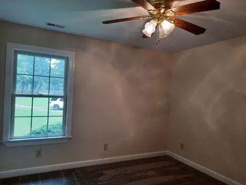 6563 Beaverdam Ln, Gloucester, VA 23061 photo 18