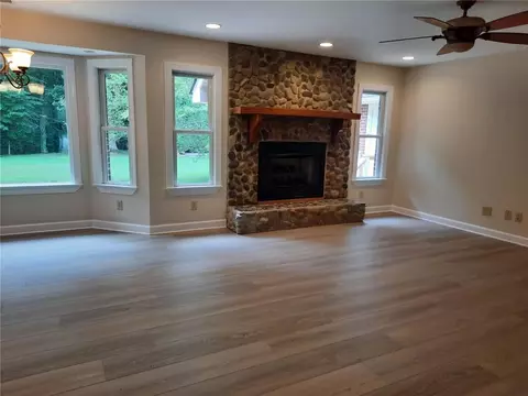 6563 Beaverdam Ln, Gloucester, VA 23061 photo 11