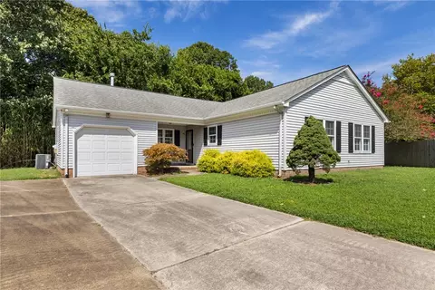 16 Becouvarakis Ct, Hampton, VA 23669 photo 19