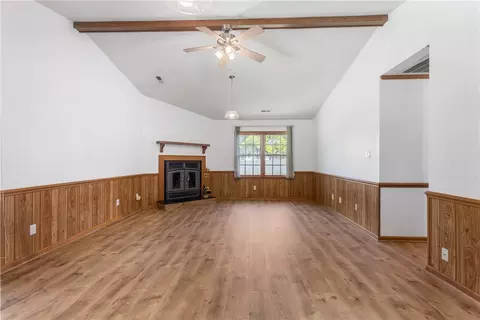 16 Becouvarakis Ct, Hampton, VA 23669 photo 9