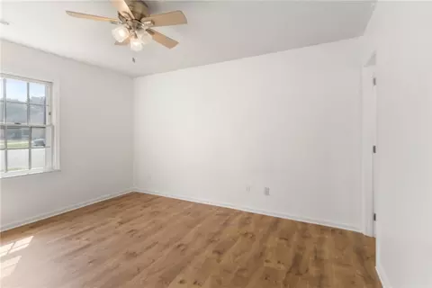 16 Becouvarakis Ct, Hampton, VA 23669 photo 16