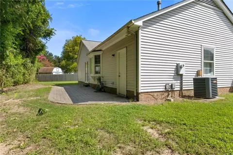 16 Becouvarakis Ct, Hampton, VA 23669 photo 20