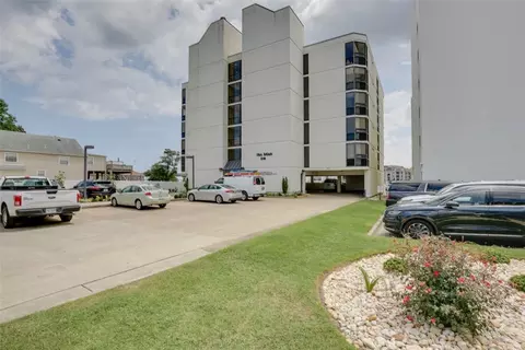 316 Winston Salem Ave #301, Virginia Beach, VA 23451
