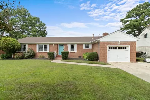 4516 Hatton Point Rd, Portsmouth, VA 23703