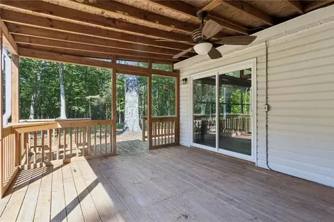 Exterior - 5544 Glebe Hall Rd, Gloucester, VA 23061 photo 3 of 12