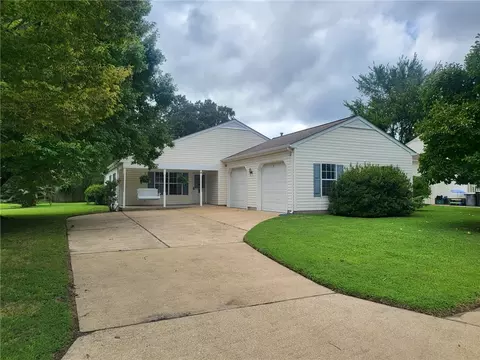 4 Ruby Ct, Hampton, VA 23666