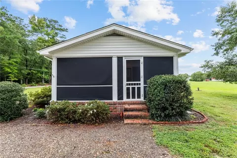 4651 Johns Point Rd, Gloucester, VA 23061 photo 6