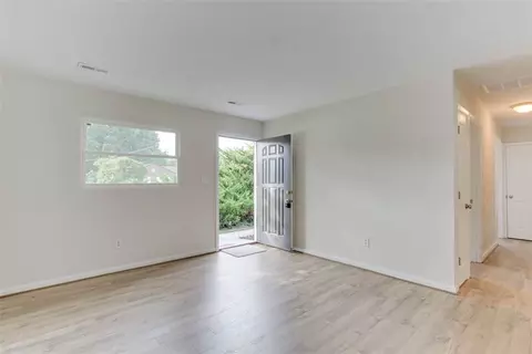 472 Duchess Ct, Hampton, VA 23669 photo 8