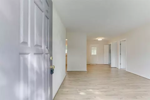 472 Duchess Ct, Hampton, VA 23669 photo 5