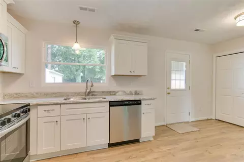 472 Duchess Ct, Hampton, VA 23669 photo 17