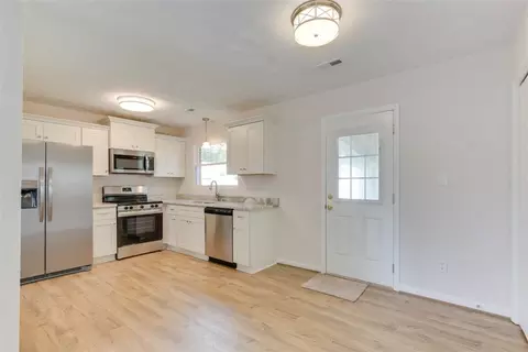 472 Duchess Ct, Hampton, VA 23669 photo 11