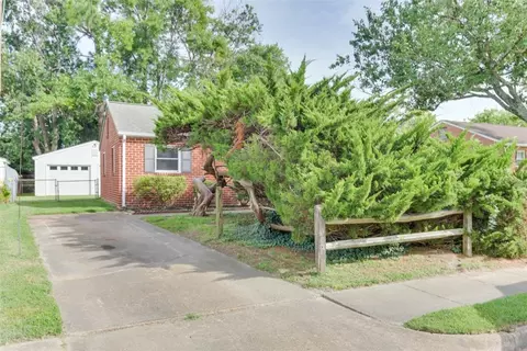 472 Duchess Ct, Hampton, VA 23669 photo 3