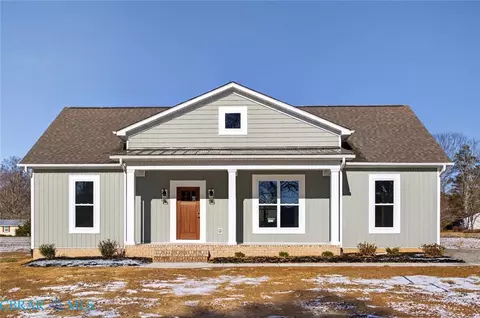 25 Betts View Ln, Burgess, VA 22432
