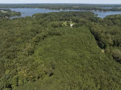 10877 Dancers Creek Rd, Gloucester, VA 23061 photo 32