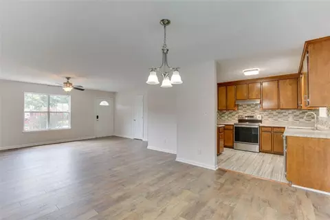 8 Langille Ct, Hampton, VA 23663 photo 13