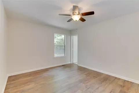 8 Langille Ct, Hampton, VA 23663 photo 25
