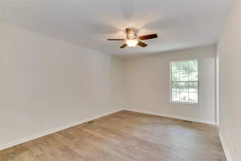 8 Langille Ct, Hampton, VA 23663 photo 22