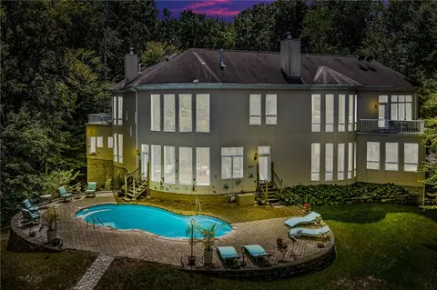145 Beechwood Dr, Weems, VA 22576