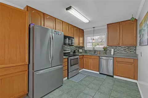 7 Maverick Ct, Hampton, VA 23669 photo 10