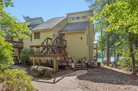 97 Villa Ridge Dr #2-F, Hartfield, VA 23071