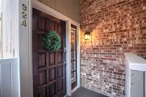 376 Merrimac Trl #324, Williamsburg, VA 23185