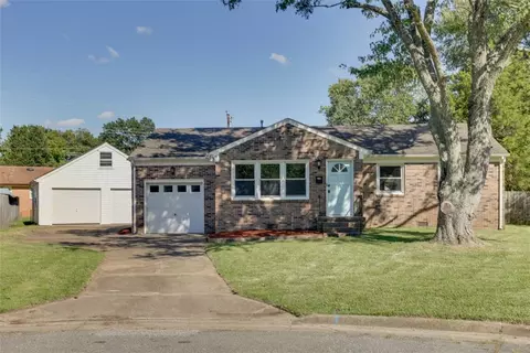 Exterior - 5 Marval Cir, Hampton, VA 23666 photo 2 of 8
