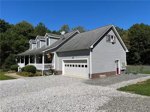 1419 Mill Creek Rd, Wake, VA 23176