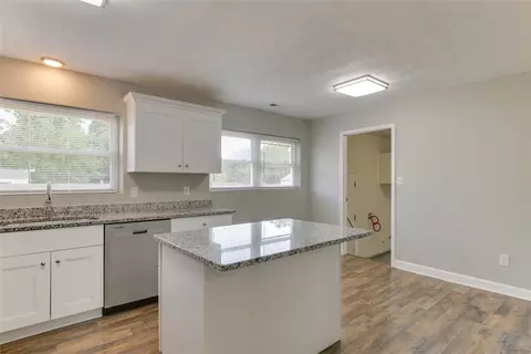 466 Fort Worth St, Hampton, VA 23669 photo 11