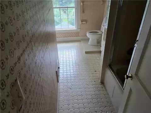 Entry Way - 471 Dungeons Thicket Rd, White Stone, VA 22578 photo 1 of 1
