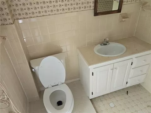 Bath - 471 Dungeons Thicket Rd, White Stone, VA 22578 photo 1 of 2
