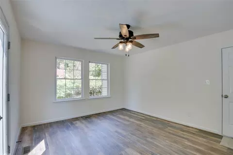 739 Rolfe St, Hampton, VA 23661 photo 12