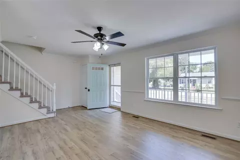 739 Rolfe St, Hampton, VA 23661 photo 9