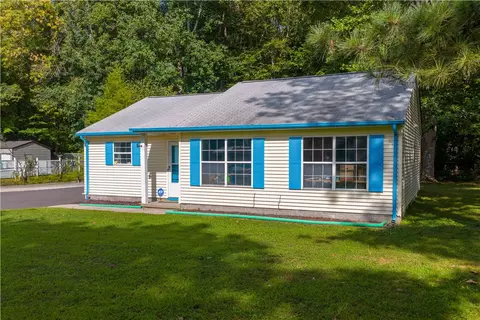 8855 Marlfield Rd, Gloucester, VA 23061 photo 5