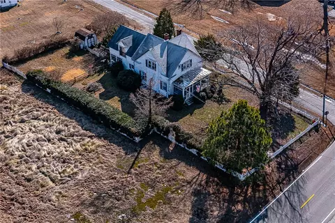 View/Area - 21 Summers Ln, White Stone, VA 22578 photo 1 of 4