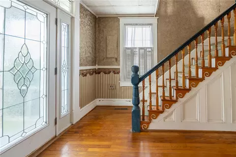 Entry Way - 21 Summers Ln, White Stone, VA 22578 photo 2 of 3