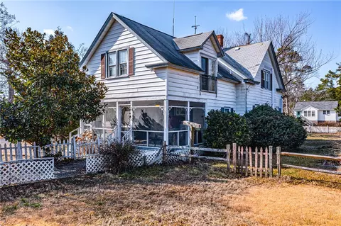Exterior - 21 Summers Ln, White Stone, VA 22578 photo 5 of 5