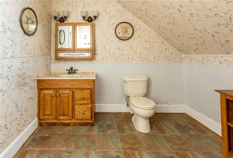 Bath - 21 Summers Ln, White Stone, VA 22578 photo 3 of 4