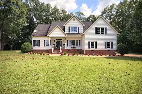 9079 Coles Landing Dr, Gloucester, VA 23061