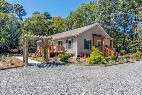 109 White Gate Dr, Heathsville, VA 22473