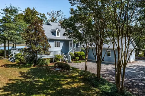247 Brightwaters Dr, White Stone, VA 22578