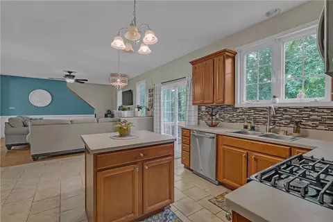 6323 Janice Ct, Gloucester, VA 23061 photo 18