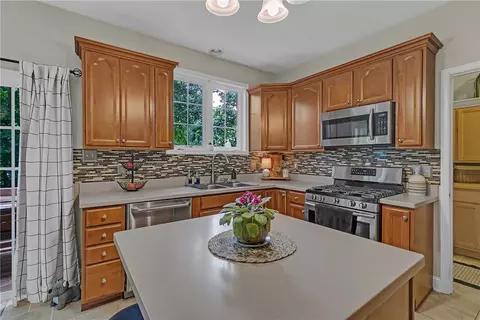 6323 Janice Ct, Gloucester, VA 23061 photo 17