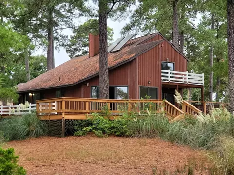 19 Pine Cone Dr, Hampton, VA 23669 photo 4