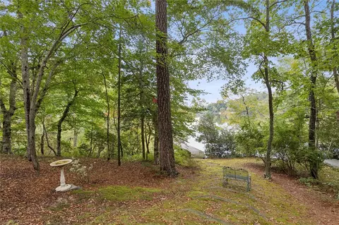 Exterior - 8038 Boxwood Ln, Gloucester, VA 23061 photo 4 of 9
