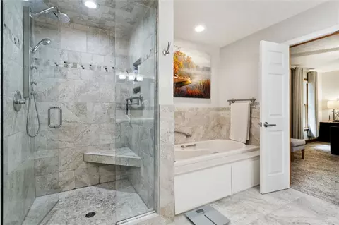 Bath - 8038 Boxwood Ln, Gloucester, VA 23061 photo 2 of 6